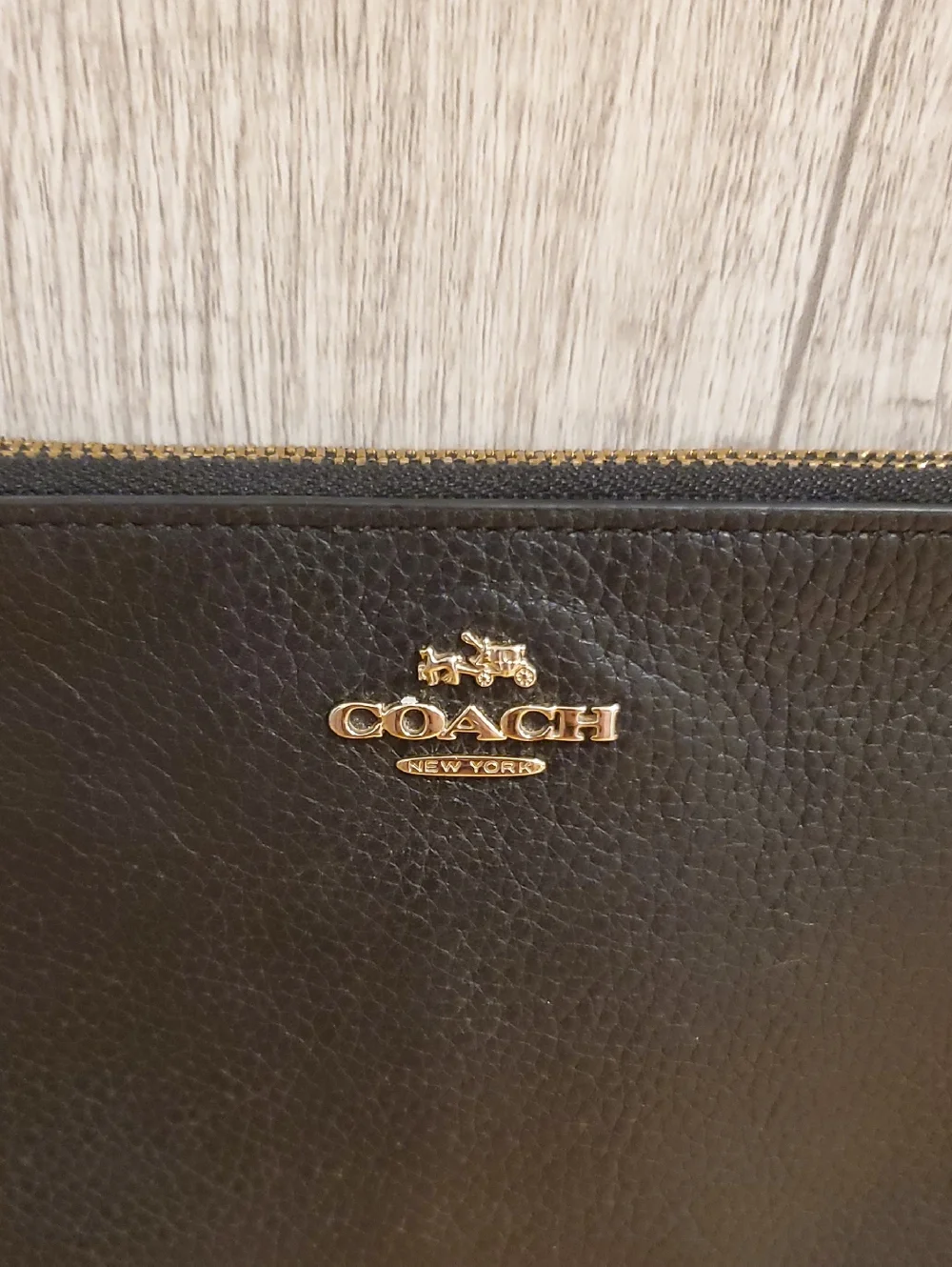 Coach Large Black Pebbled Leather Double Zip Wristlet ... Fits Phone & More - Picture 2 of 9